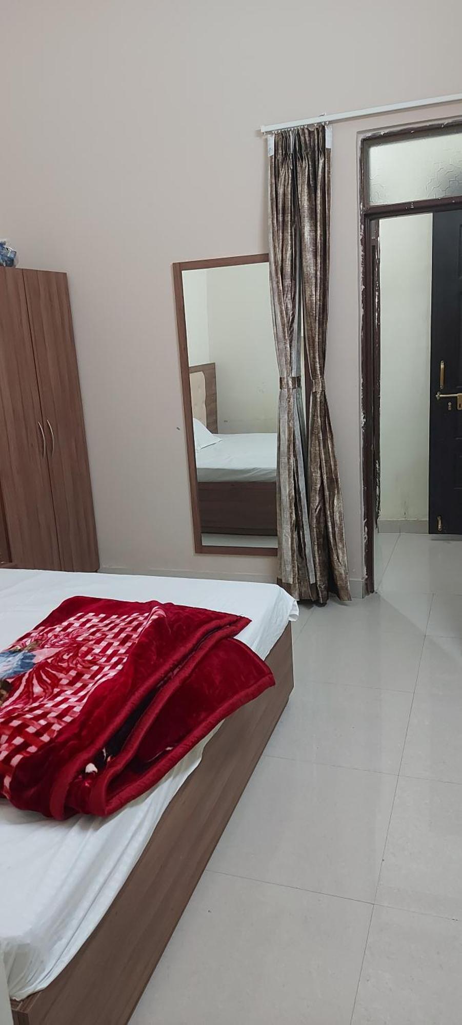 Spacious With Serene Vibes *